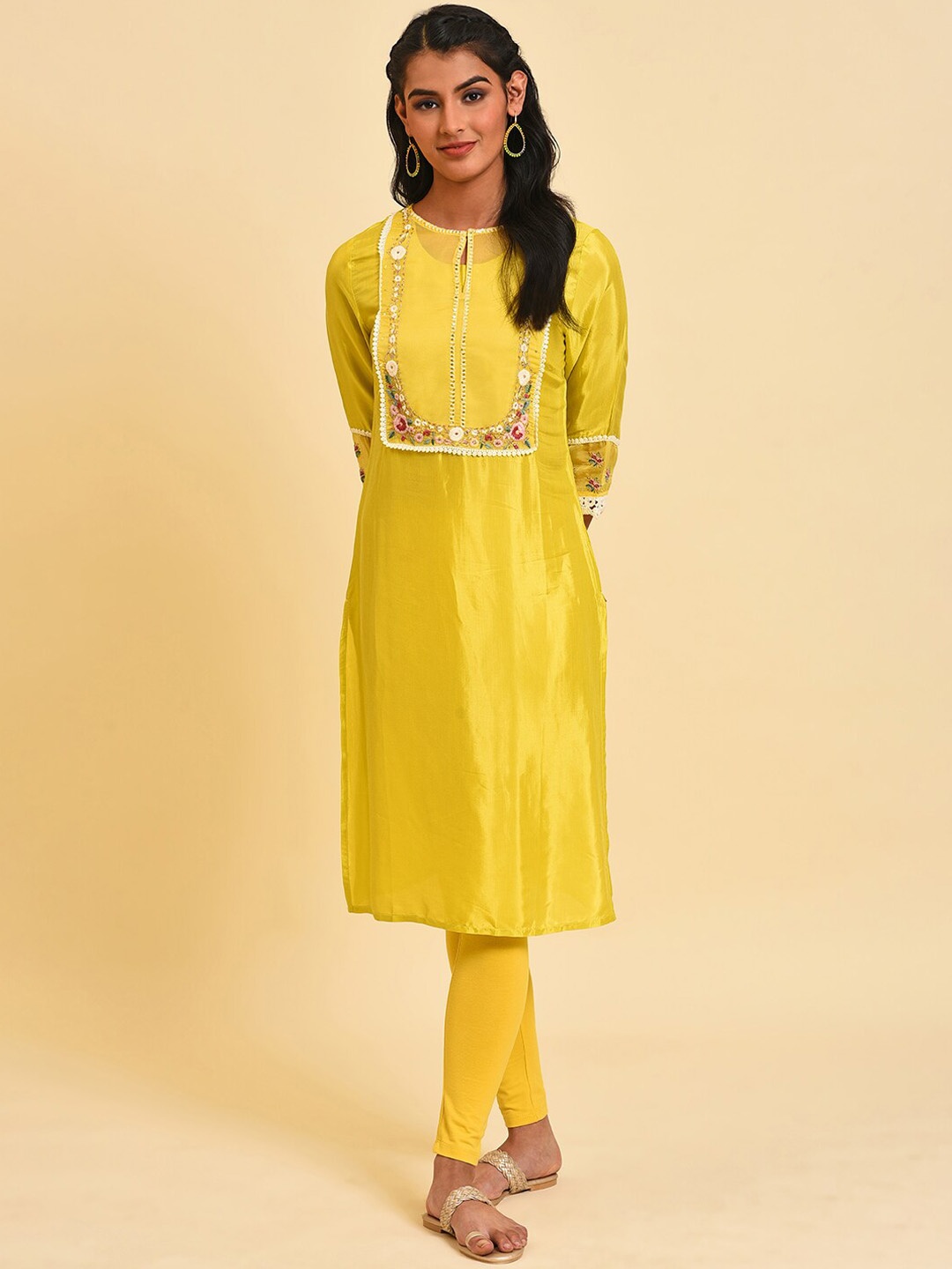 

W Floral Yoke Design Thread Work Regular Kurta With Leggings, Yellow