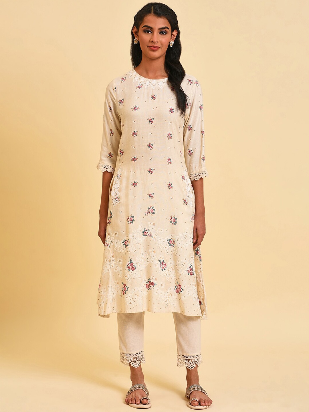 

W Floral Printed Thread Work Round Neck Kurta, White