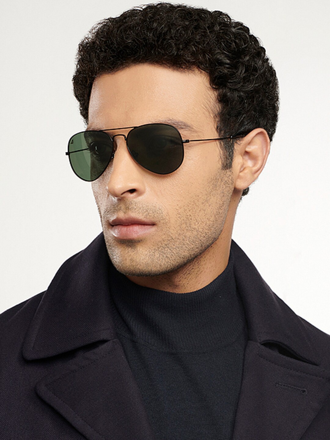 

Vincent Chase by Lenskart Lens & Aviator Sunglasses with Polarised and UV Protected Lens 204821, Green
