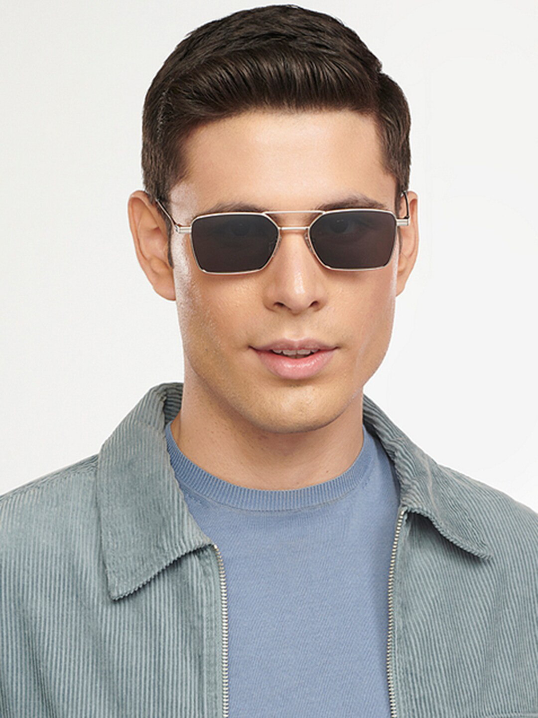 

Vincent Chase Lens & Rectangle Sunglasses with Polarised and UV Protected Lens 204202, Grey