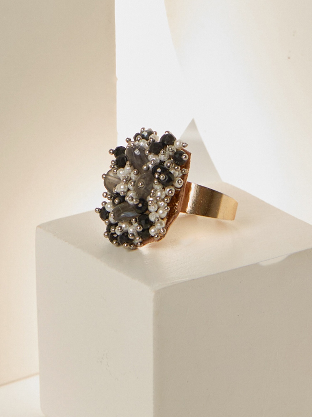 

D'oro Gold-Plated Stone-Studded & Beaded Finger Ring