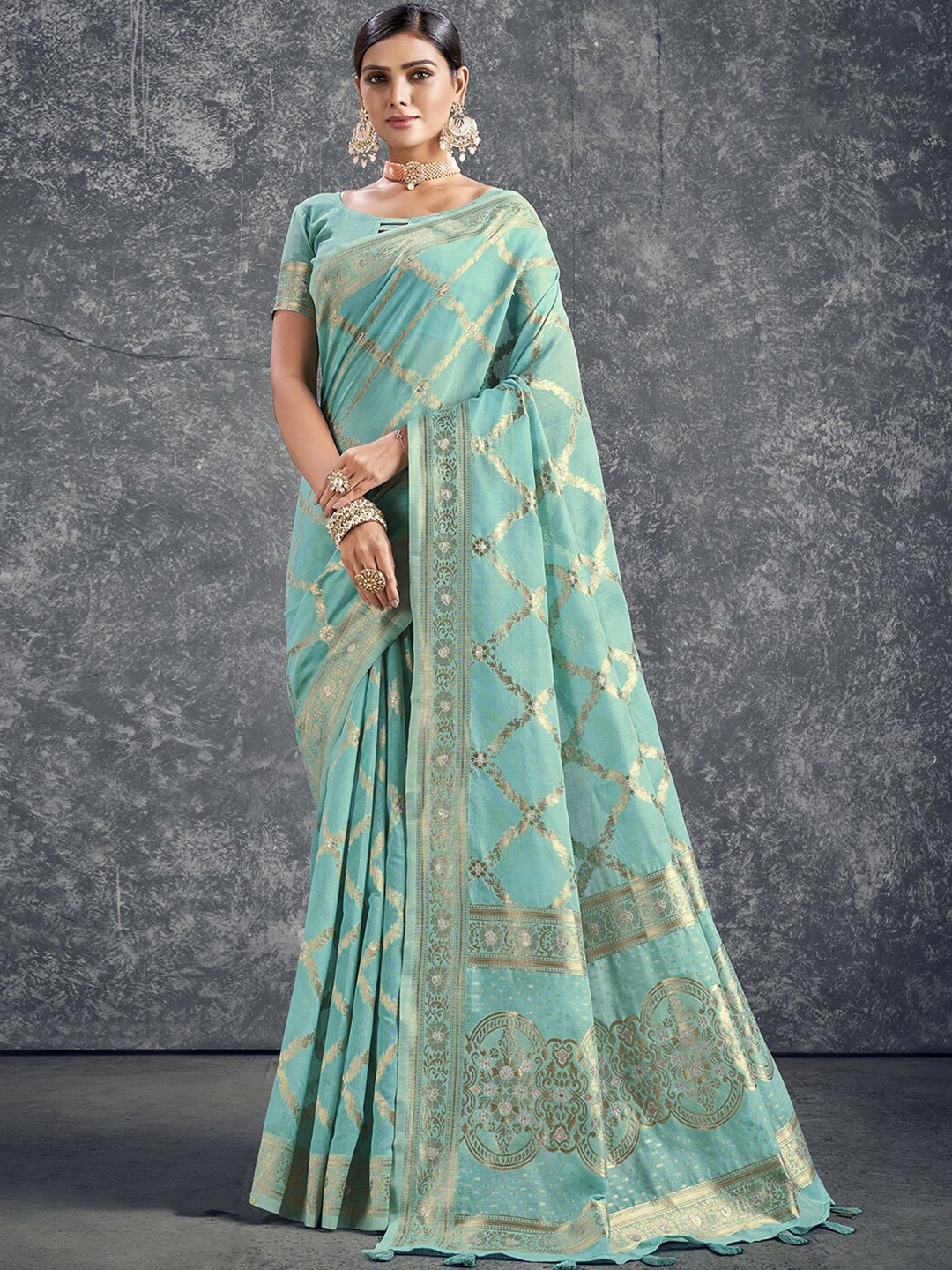 

Satrani Ethnic Motifs Woven Design Zari Saree, Turquoise blue