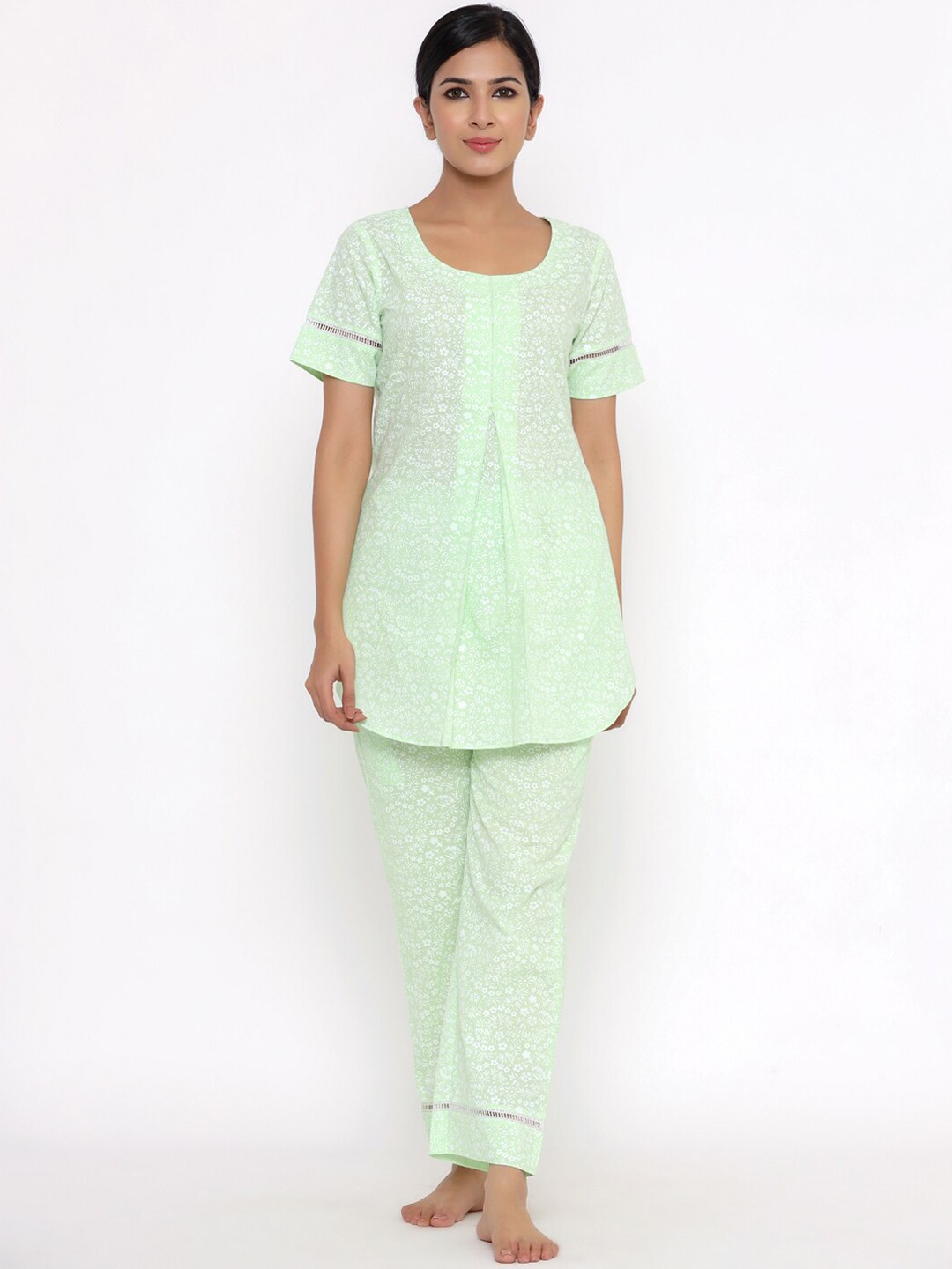 

Indian Virasat Floral Printed Pure Cotton Night Suit, Green