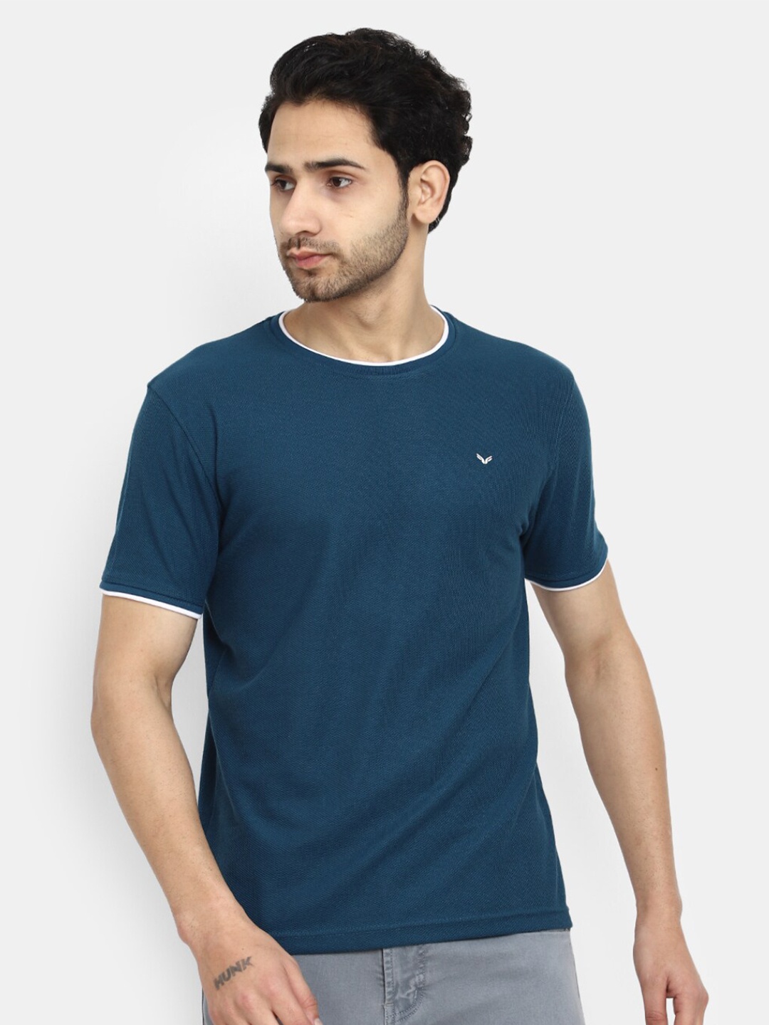 

V-Mart Round Neck Slim Fit T-Shirt, Teal
