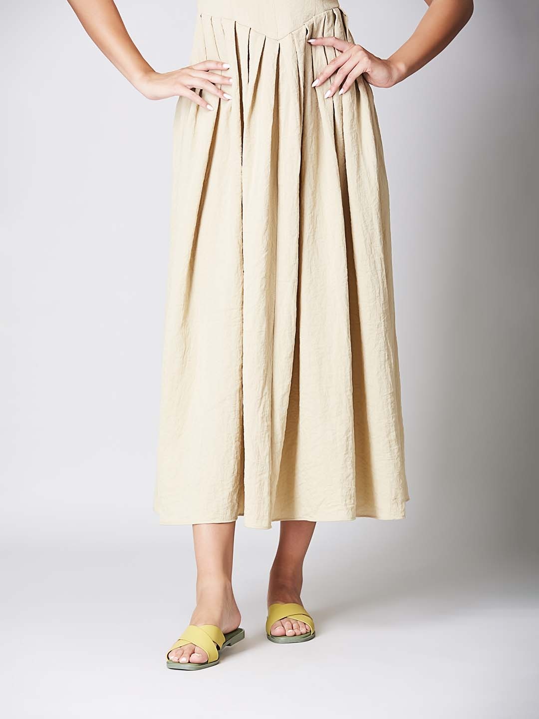 

LEMON & PEPPER Women Open Toe Flats, Yellow