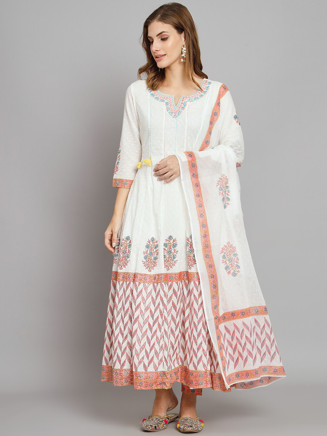 

PREKSHA Floral Printed Thread Work Pure Cotton Kurta With Trousers & Dupatta, White