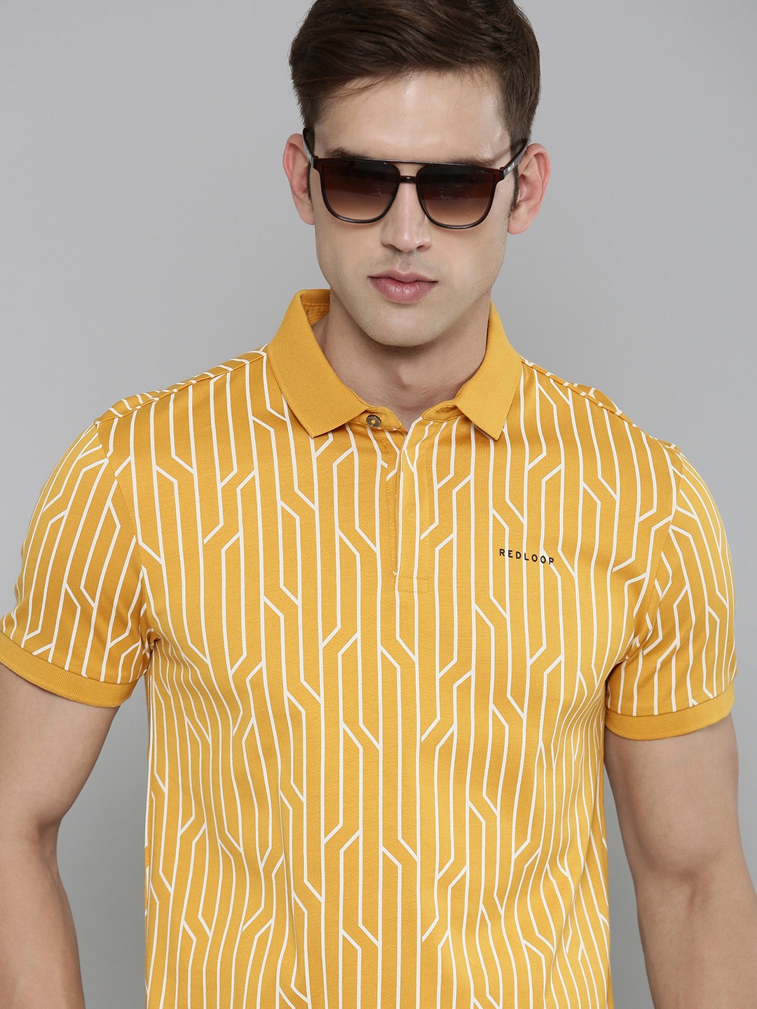 

Levis Printed Polo Collar Pure Cotton Slim Fit T-shirt, Yellow