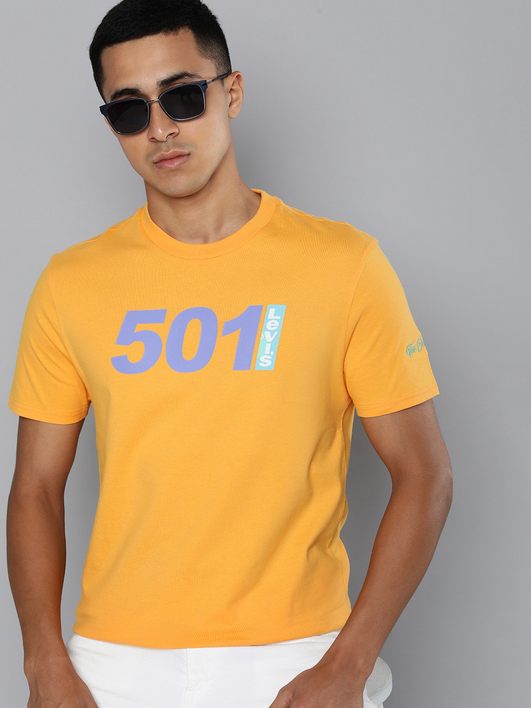 

Levis Men Pure Cotton Varsity Printed Round Neck T-shirt, Orange