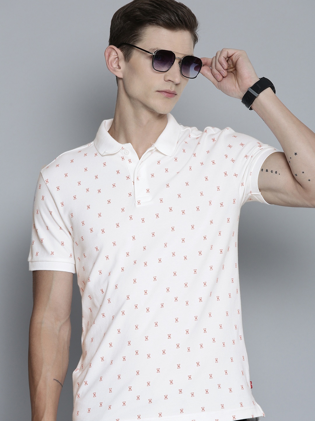 

Levis Men White & Red Printed Polo Collar T-shirt