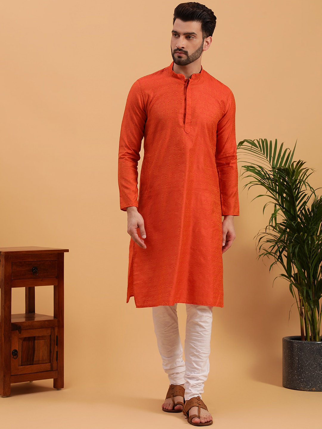 

NAMASKAR Men Woven Design Mandarin Collar Cotton Kurta, Orange