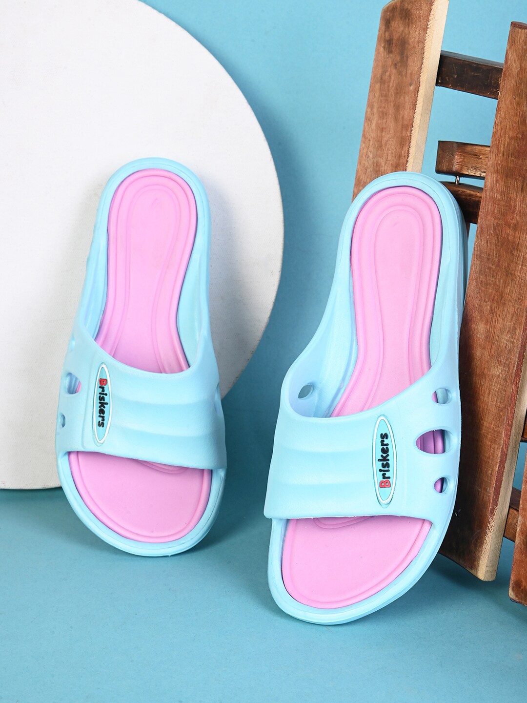 

BRISKERS Women Colourblocked Rubber Sliders, Blue
