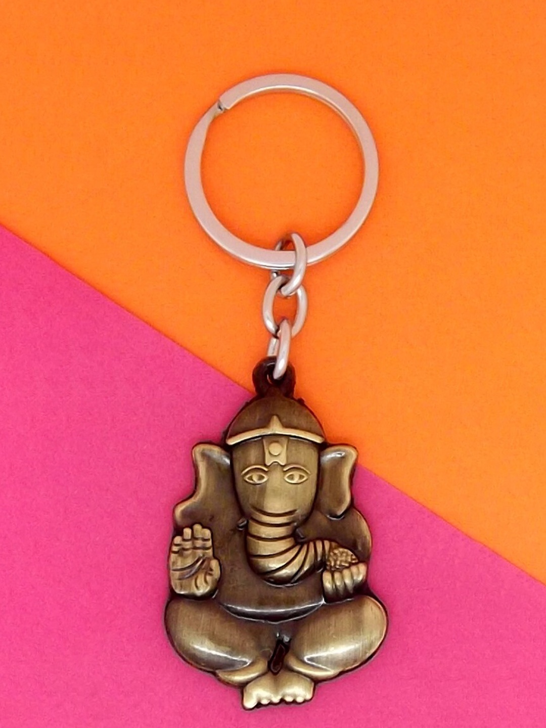 

FEMMIBELLA Ganpati Anti-Scratch Keychain, Silver