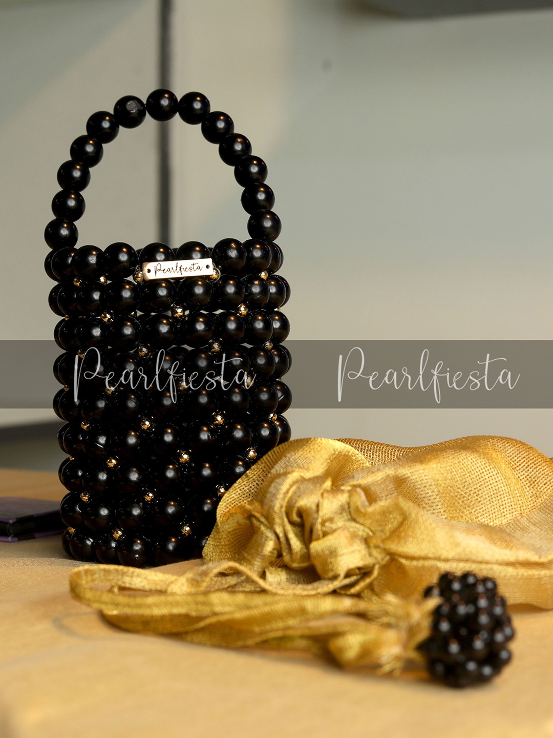 

Pearlfiesta Black Textured Structured Handheld Bag