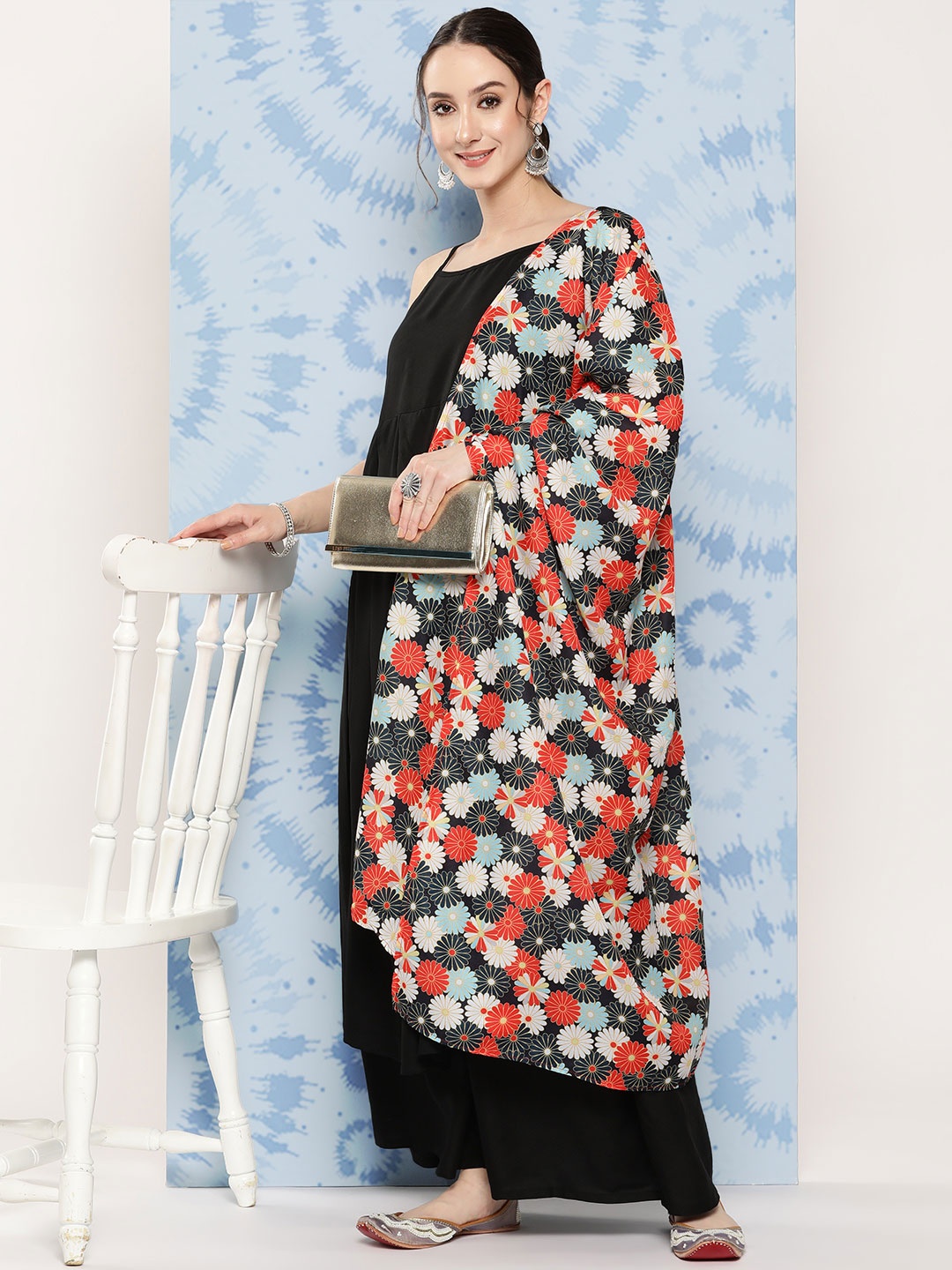 

InWeave Solid Kurta with Palazzos & With Dupatta, Black