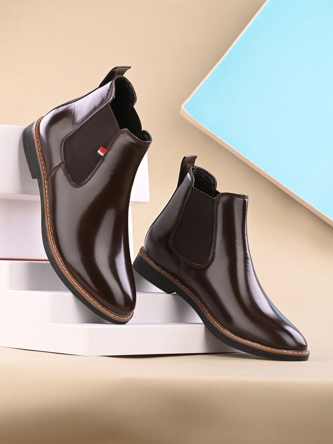 

knoos Men Genuine Leather Chelsea Boots, Brown