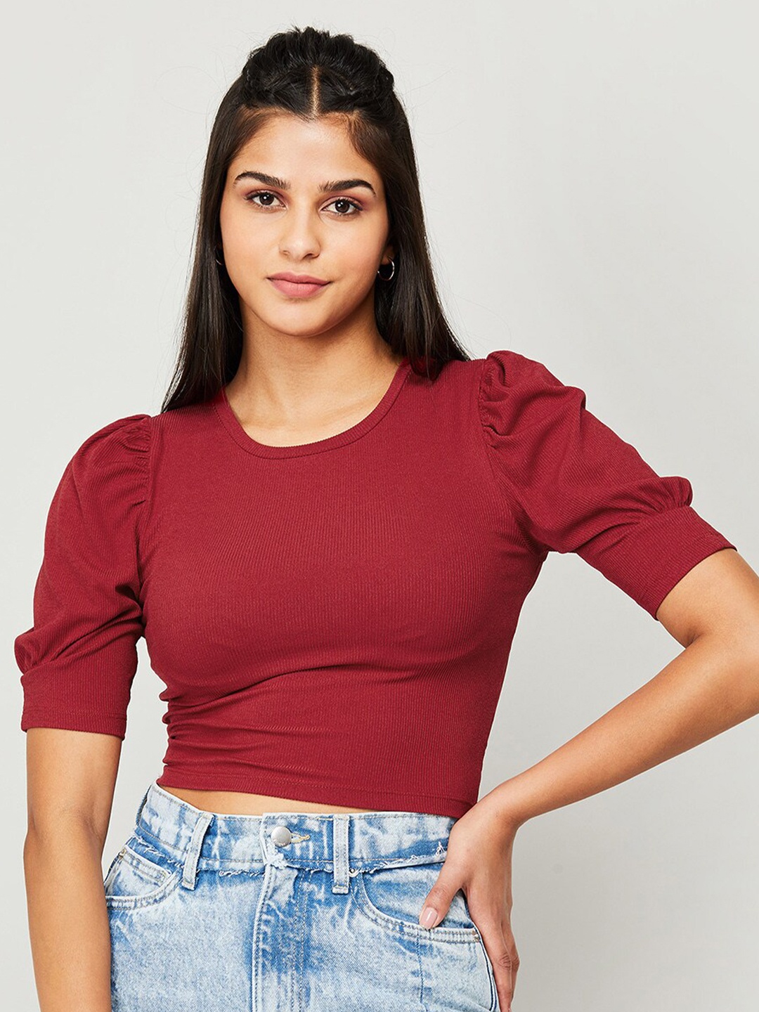 

Ginger by Lifestyle Puff Sleeves Round Neck Fitted Crop Top, Maroon