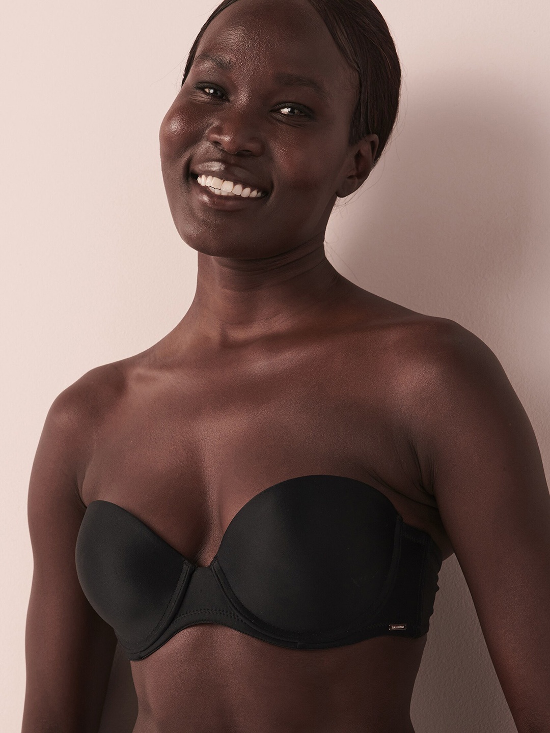 

La Vie en Rose Medium Coverage Underwired Heavily Padded Bra, Black