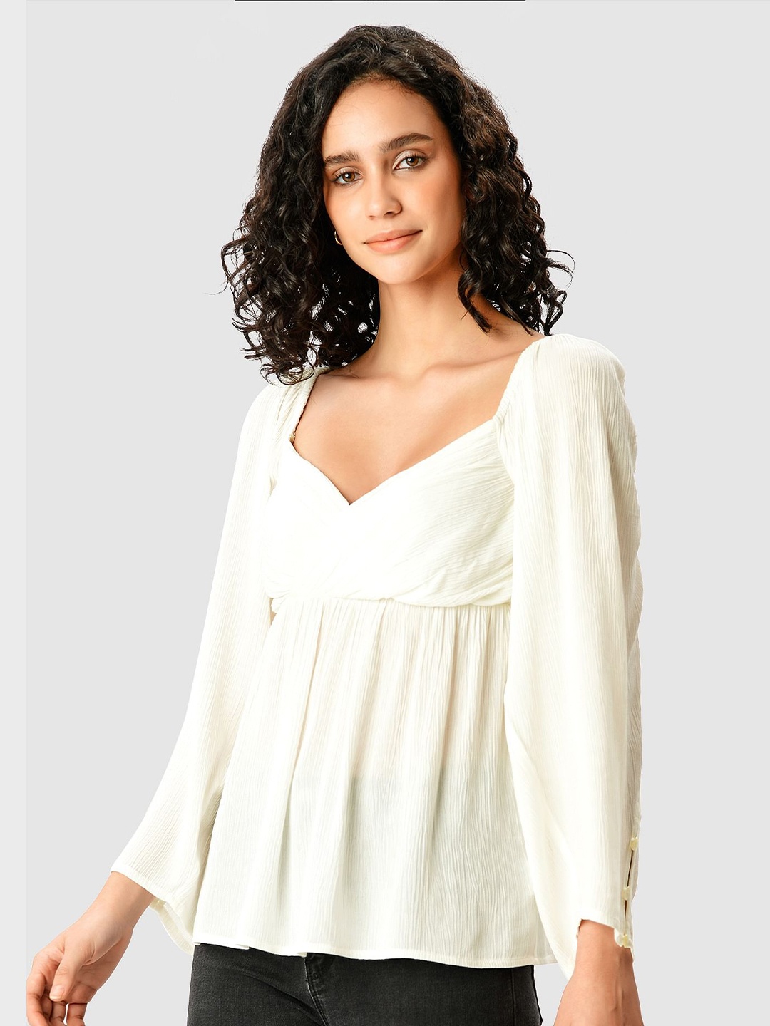 

Zapelle Sweetheart Neck Empire Crinkle Top, Off white