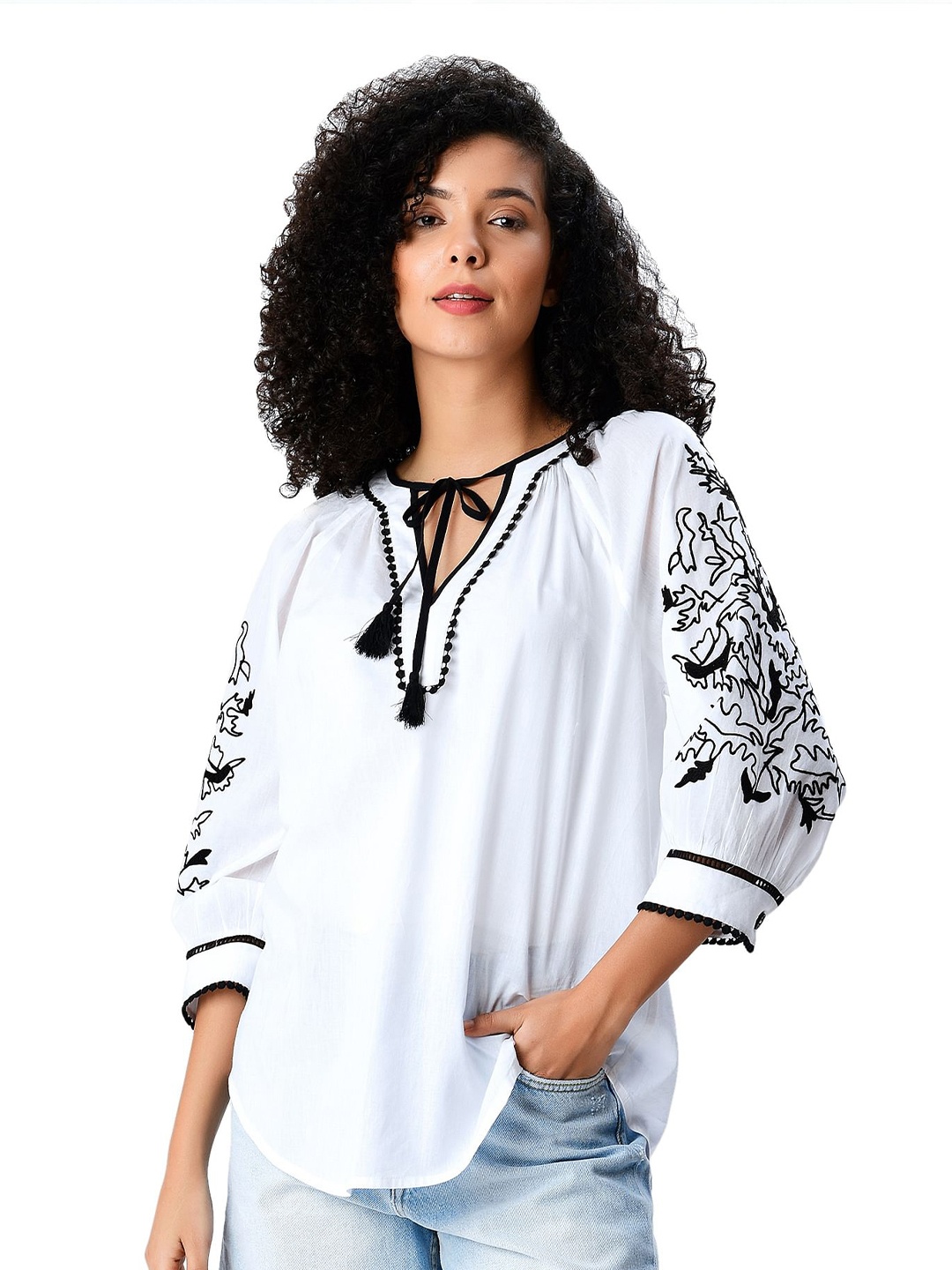 

Zapelle Floral Embroidered Tie-Up Neck Cotton Boxy Top, White