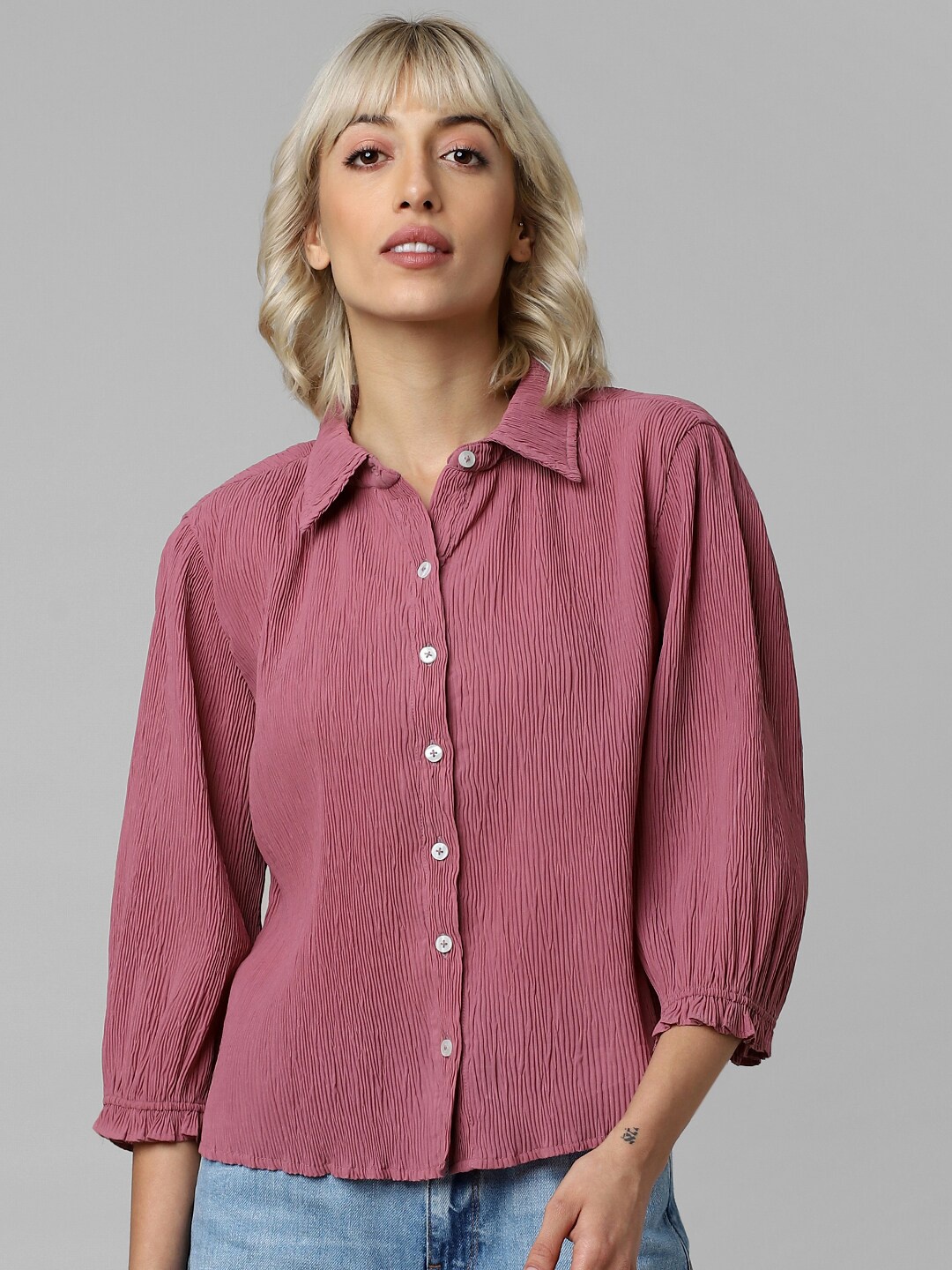 

ONLY Self Designed Opaque Casual Shirt, Pink