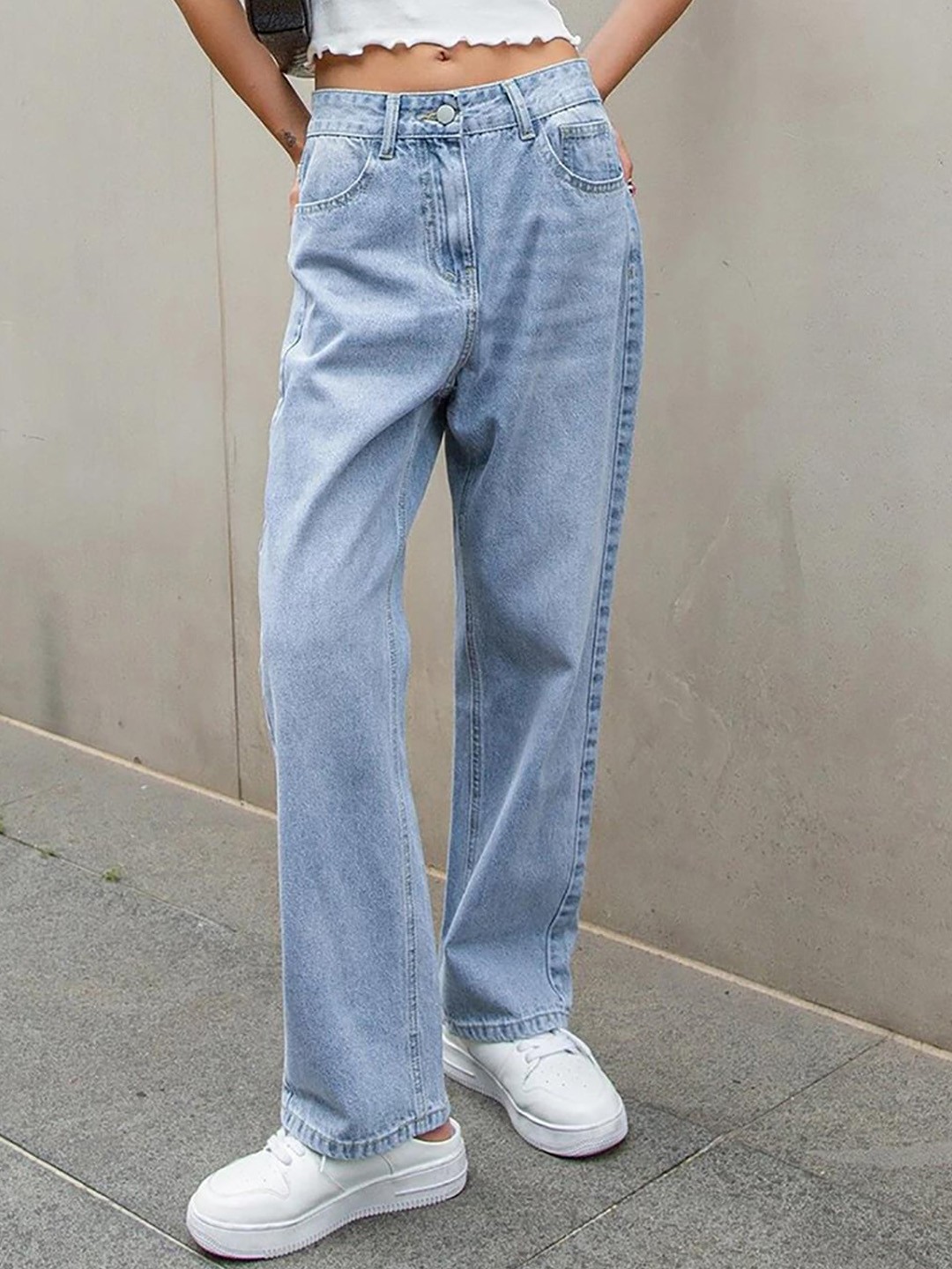 

Kotty Women Jean Straight Fit High-Rise Light Fade Stretchable Jeans, Blue