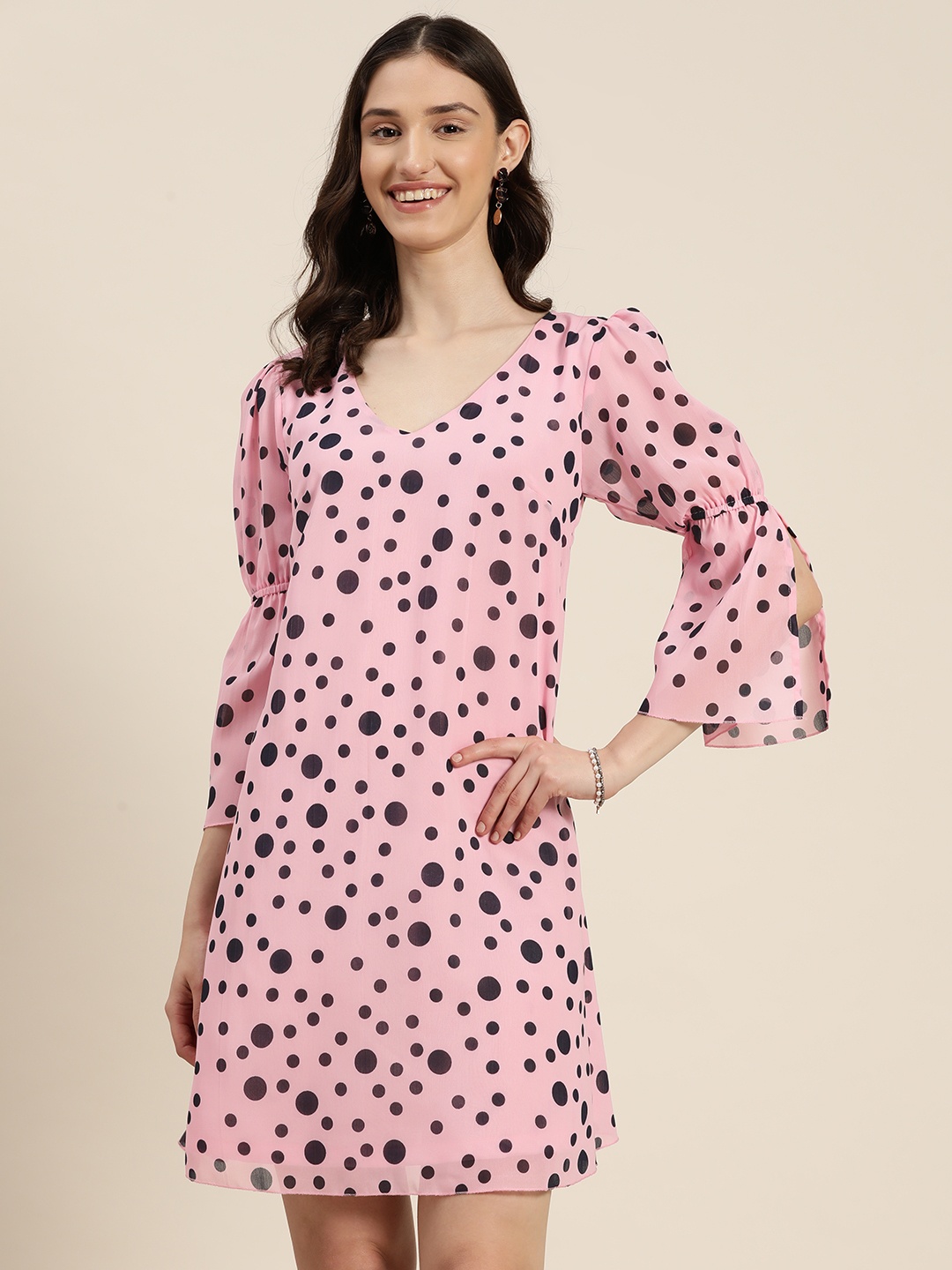 

Qurvii Polka Dots Print Flared Sleeves Georgette A-Line Dress, Pink