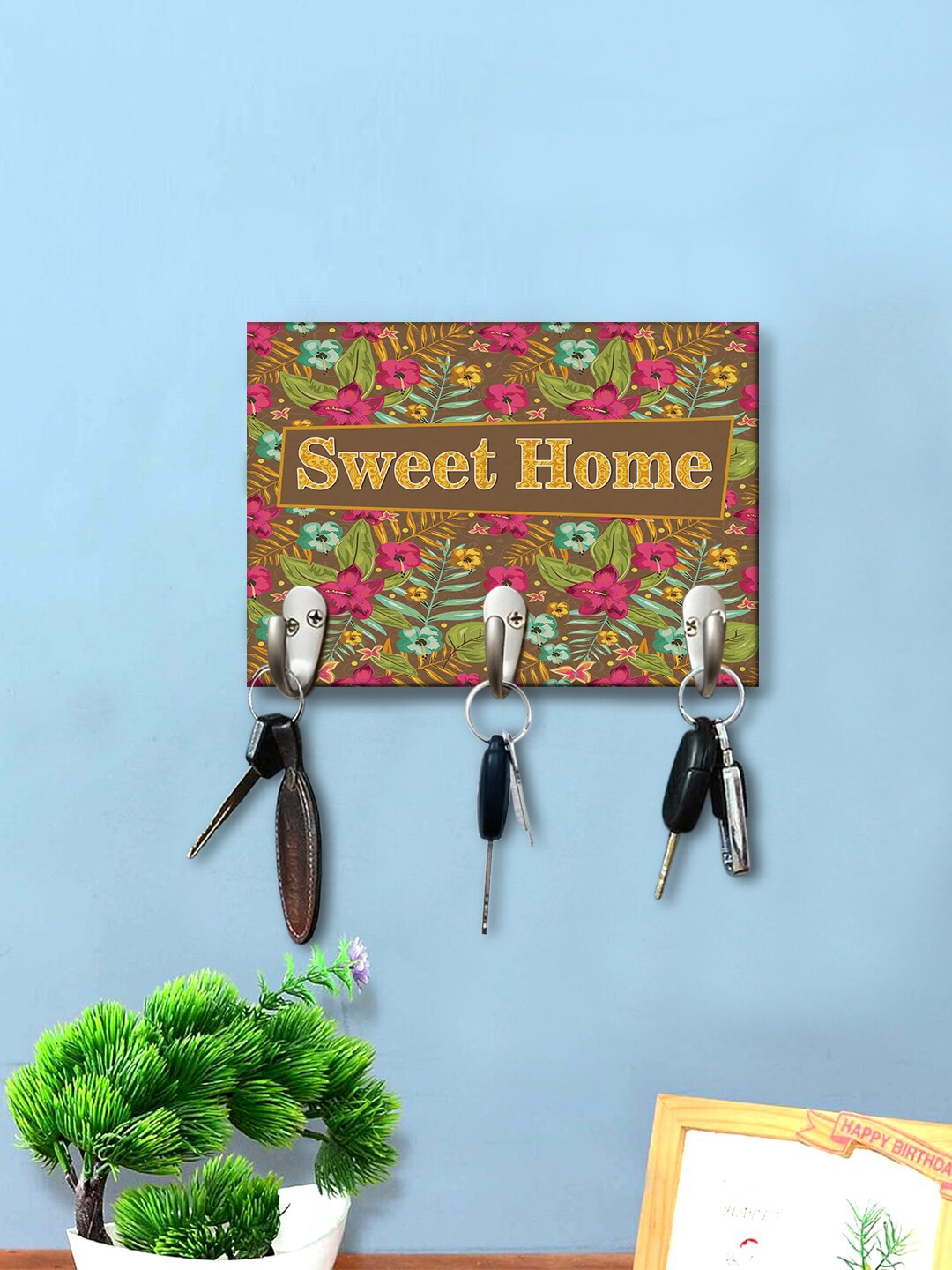 

999Store Brown & Pink Sweet Home Printed Wall Hanging Key Holder