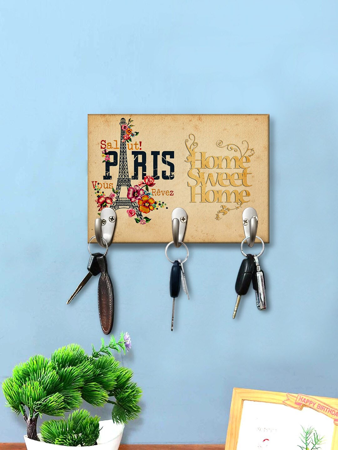 

999Store Brown & Black Eiffel Tower Home Sweet Home Printed Wooden Key Holder