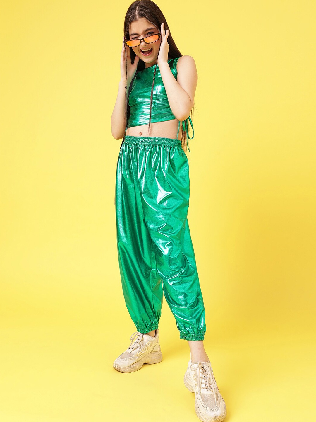 

A.T.U.N. Top With Joggers Co-Ords, Green