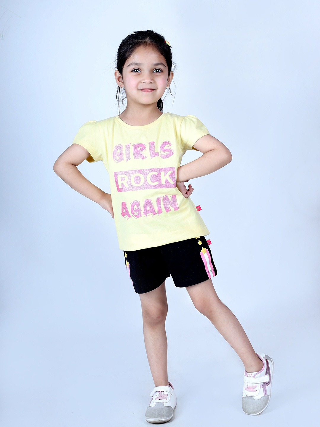 

3PIN Girls Printed Pure Cotton T-shirt with Shorts, Yellow