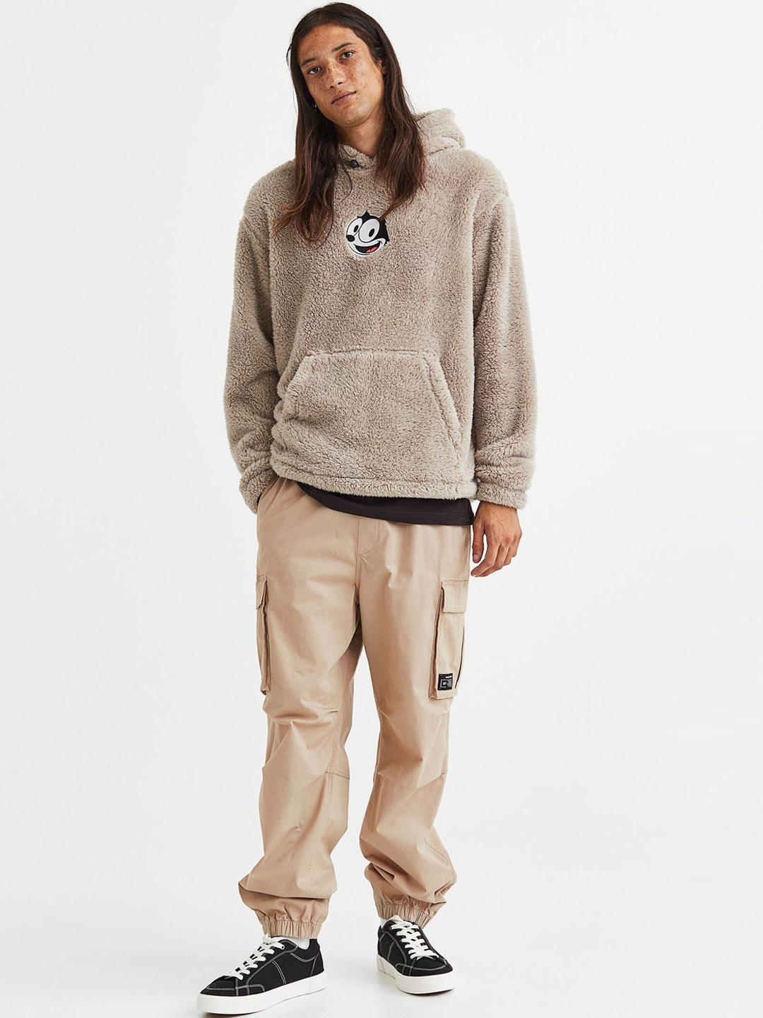 

H&M Men Relaxed Fit Cotton Cargo Joggers, Beige