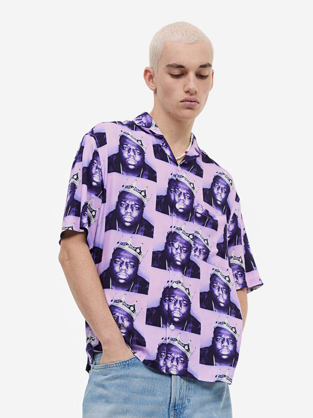 

H&M Men Relaxed Fit Patterned Resort Shirt, Purple