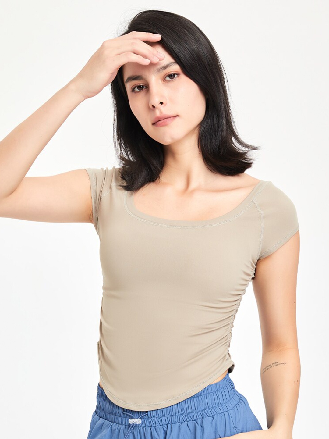 

JC Collection Side Gathered Scoop Neck Raglan Sleeves Top, Beige