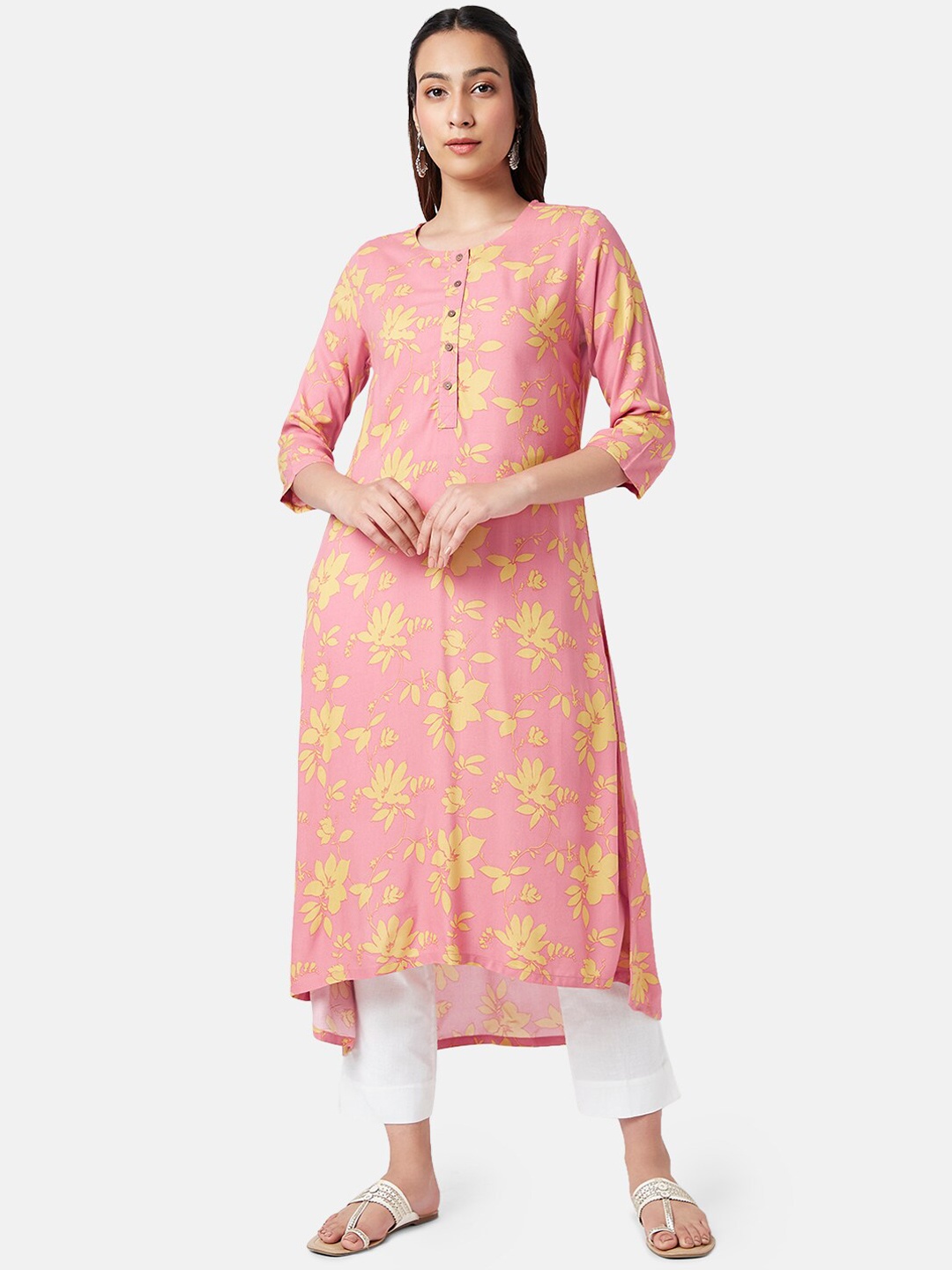 

RANGMANCH BY PANTALOONS Floral Printed Kurta, Pink