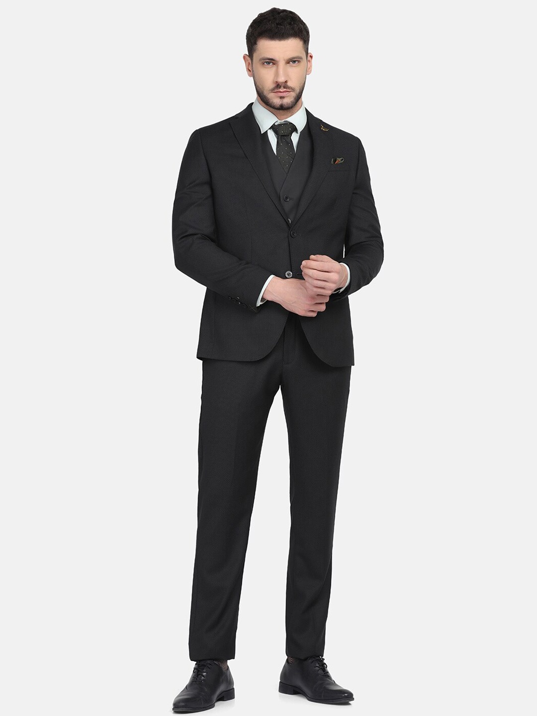 

Blackberrys Men Luxe Slim Fit Formal Suit, Olive