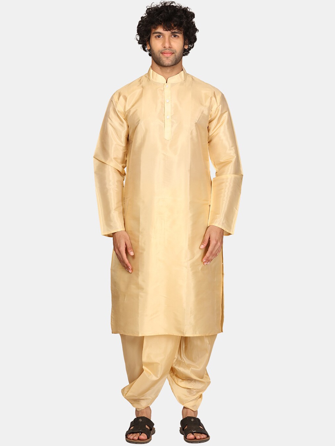 

Sethukrishna Geometric Self Design Kurta with Dhoti Pants, Beige