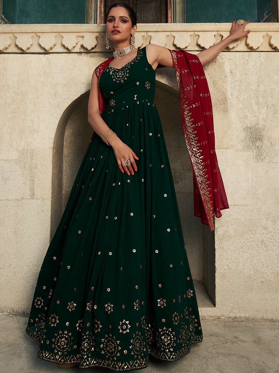 

ODETTE Embellished Sequinned Sweetheart Neck Georgette Anarkali Kurta With Dupatta, Green