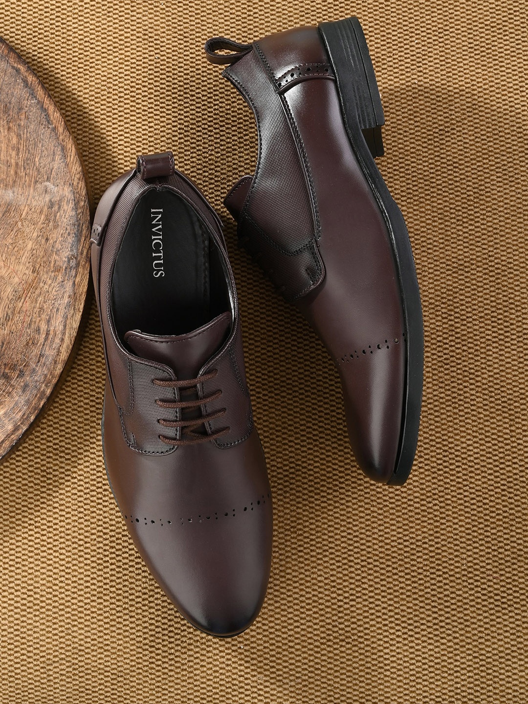 

INVICTUS Men Round Toe Lace Ups Formal Derbys, Brown