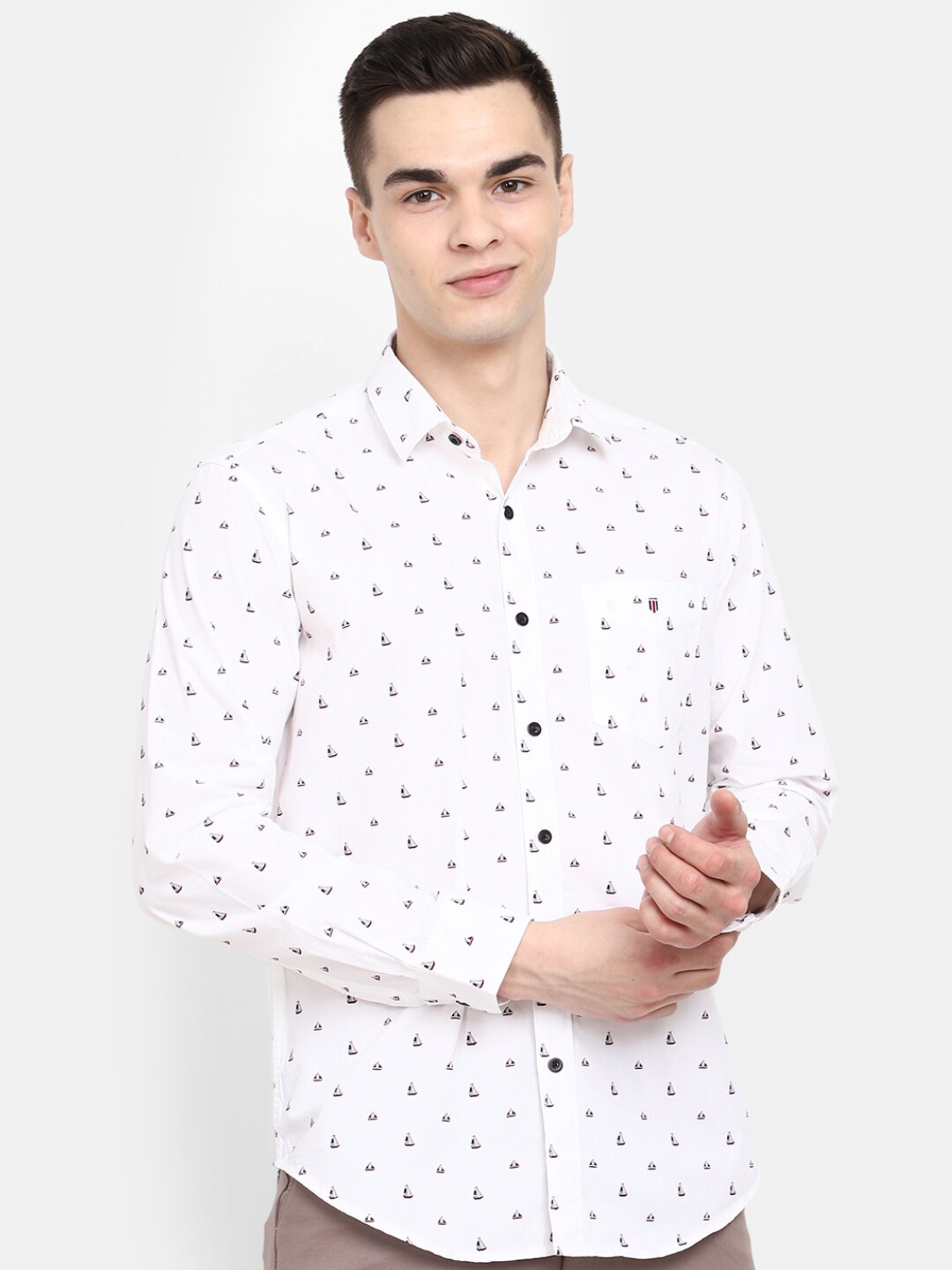 

V-Mart Classic Geometric Printed Casual Shirt, White