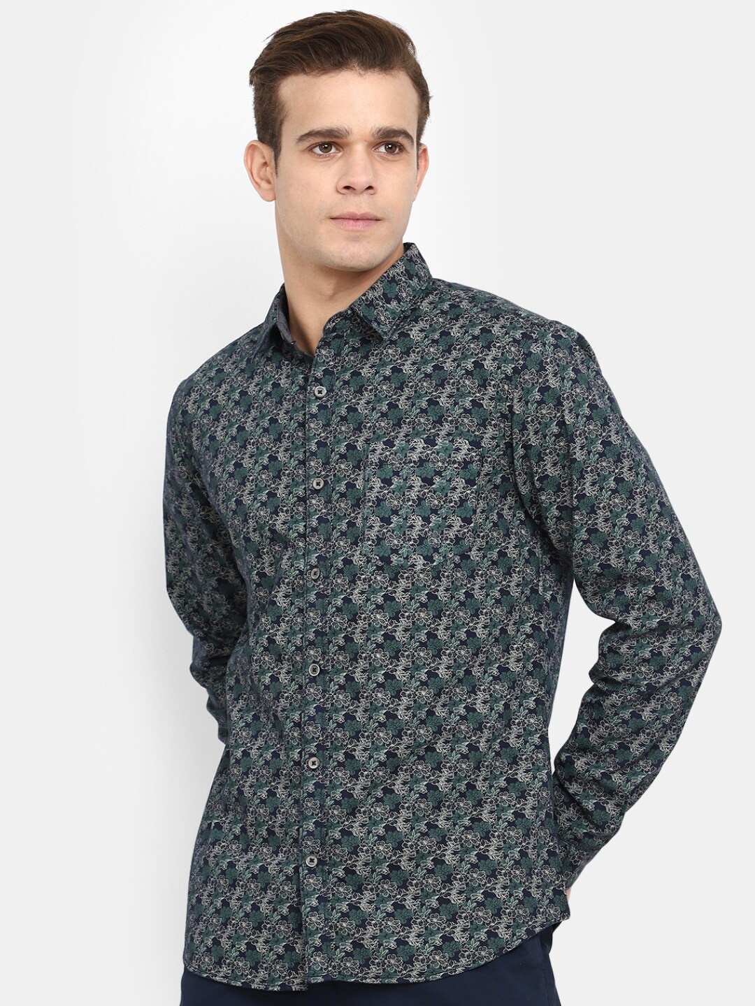 

V-Mart Floral Printed Long Sleeves Slim Fit Cotton Casual Shirt, Green