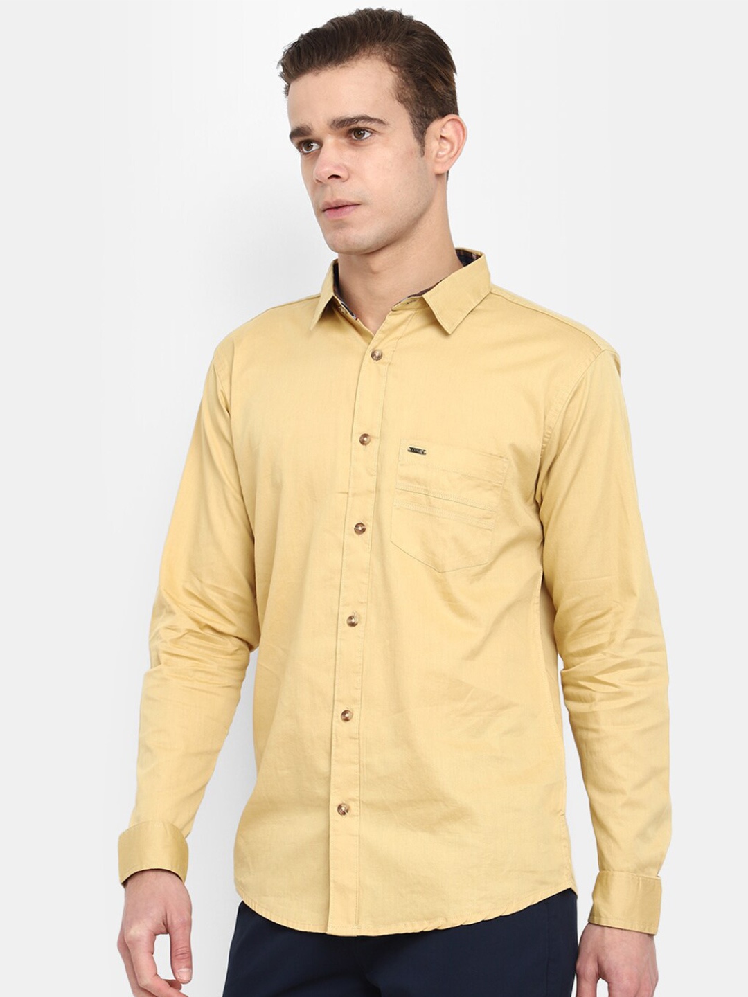 

V-Mart Men Spread Collar Slim Fit Cotton Casual Shirt, Yellow