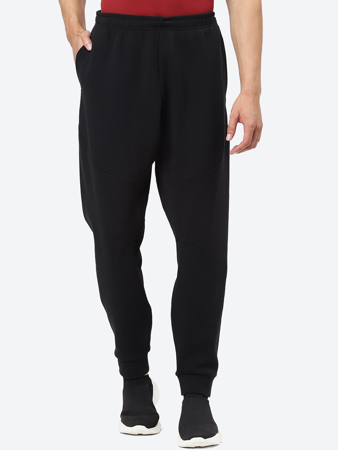 

ASICS Men Mid-Rise Mobility Knit Joggers, Black