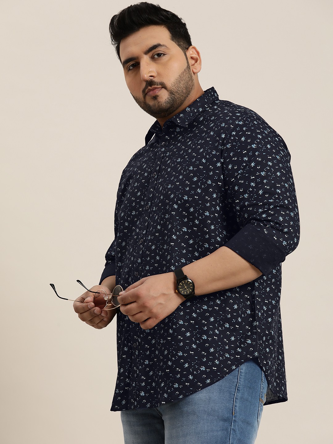 

Sztori Plus Size Floral Printed Pure Cotton Casual Shirt, Navy blue