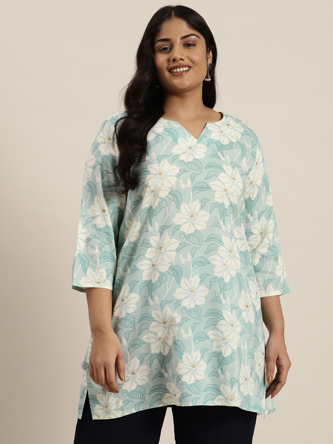 

Sztori Plus Size Floral Printed Pure Cotton Kurti, Off white