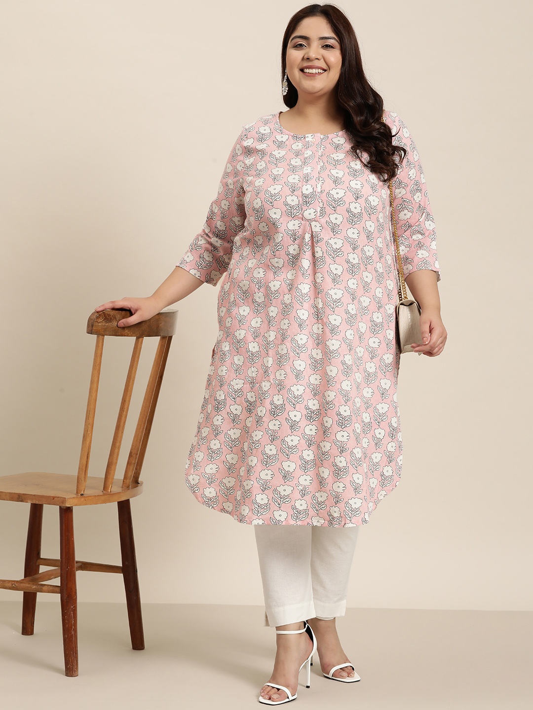 

Sztori Plus Size Floral Cotton Linen Printed Kurta, Pink