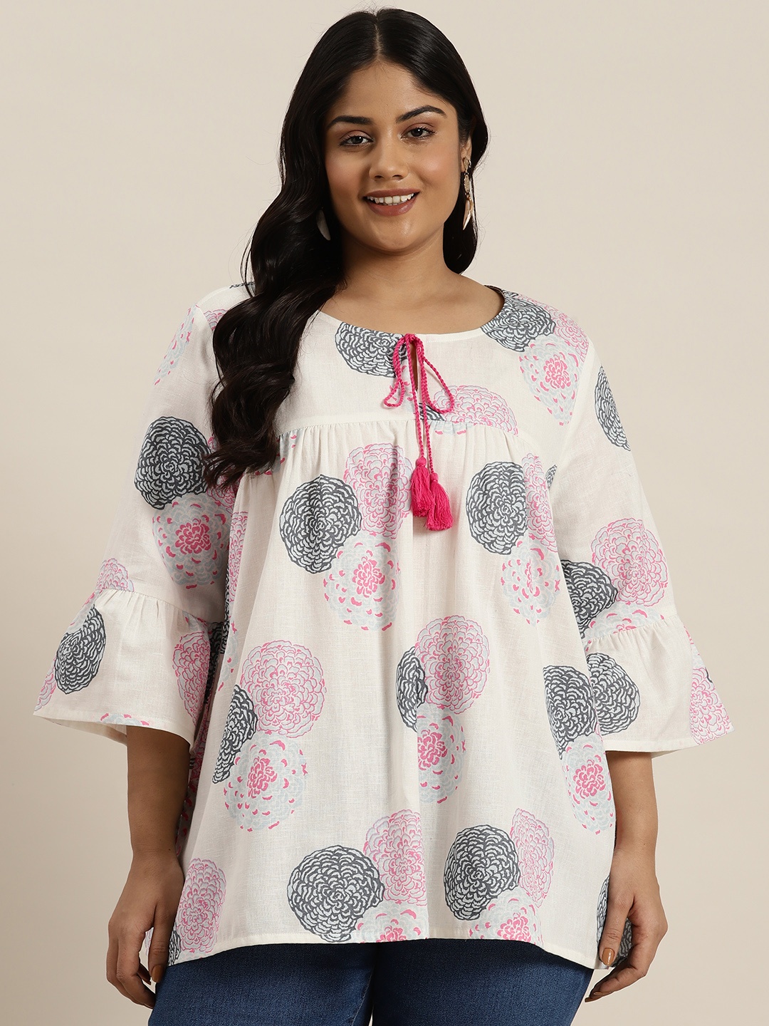 

Sztori Plus Size Floral Printed Pure Cotton Kurti, White