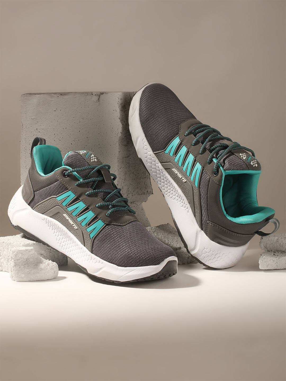 

IMPAKTO Men Mesh Running Shoes, Grey