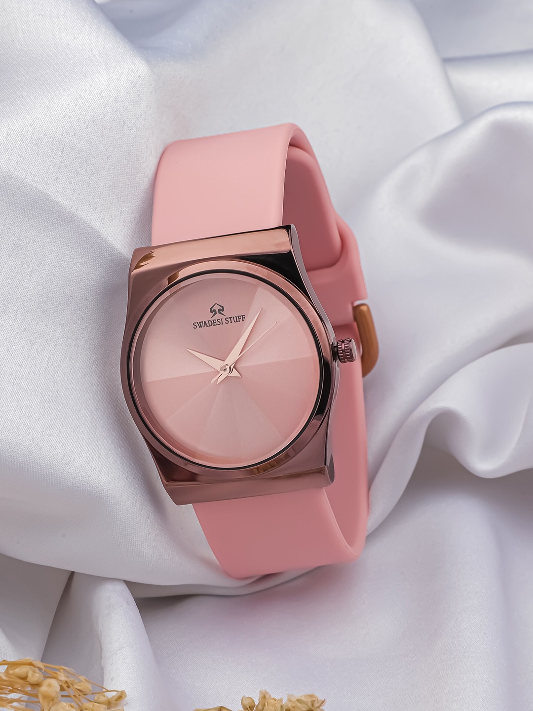 

SWADESI STUFF Women Pink Printed Dial & Pink Straps Analogue Watch SF0515 PINK