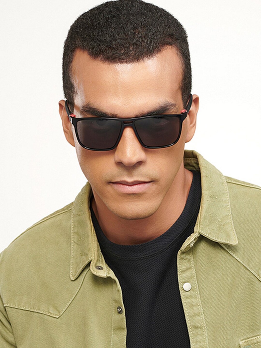 

Vincent Chase by Lenskart Full Rim Wayfarer Sunglasses with Polarised and UV Protected Lens 204574, Grey