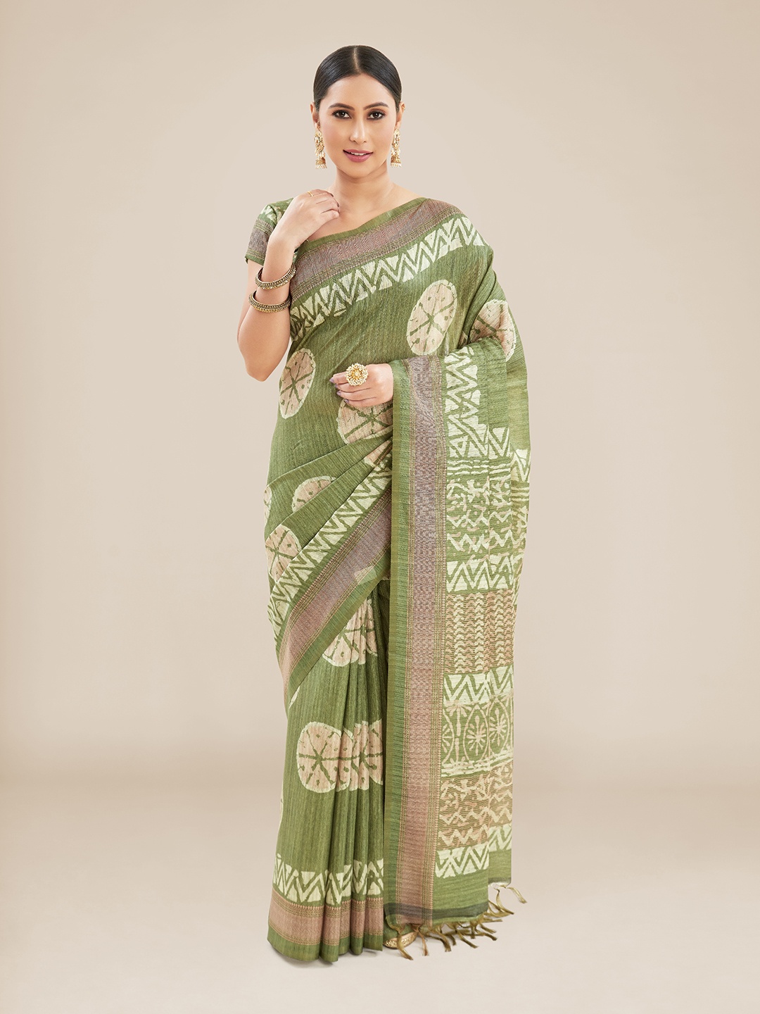 

Kalyan Silks Geometric Printed Zari Maheshwari Saree, Green